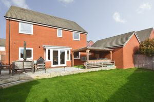 Photo 7- click for photo gallery